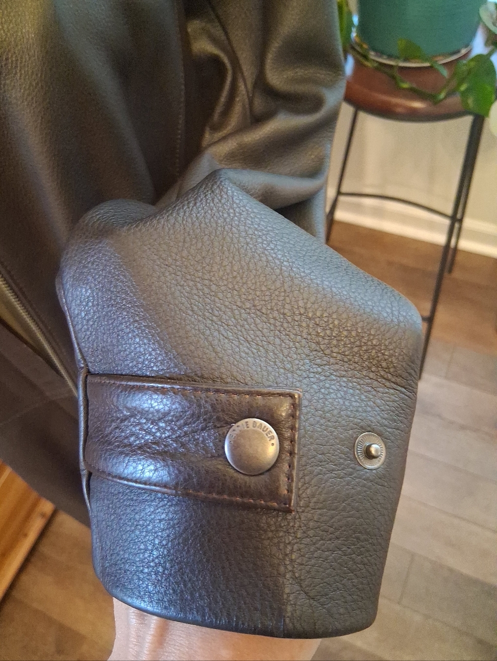 Classic Genuine Leather Eddie Bauer A Line Long Coat - Picture 7 of 15